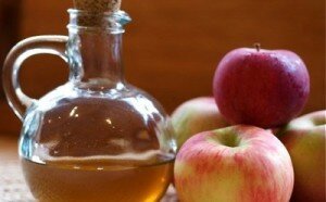Яблочный уксус: польза и вред